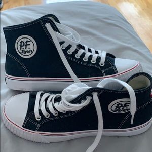 Women’s PF flyers high top navy